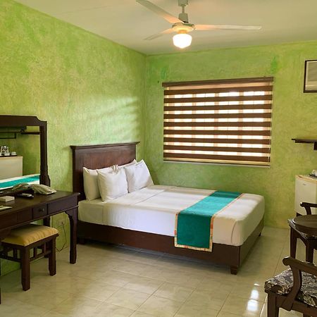 Flushing Meadows Resorts & Playground Panglao Εξωτερικό φωτογραφία