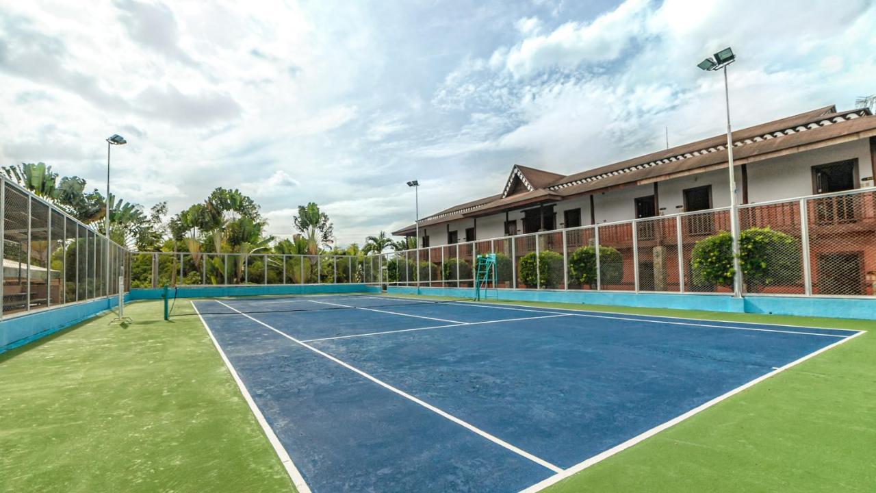 Flushing Meadows Resorts & Playground Panglao Εξωτερικό φωτογραφία